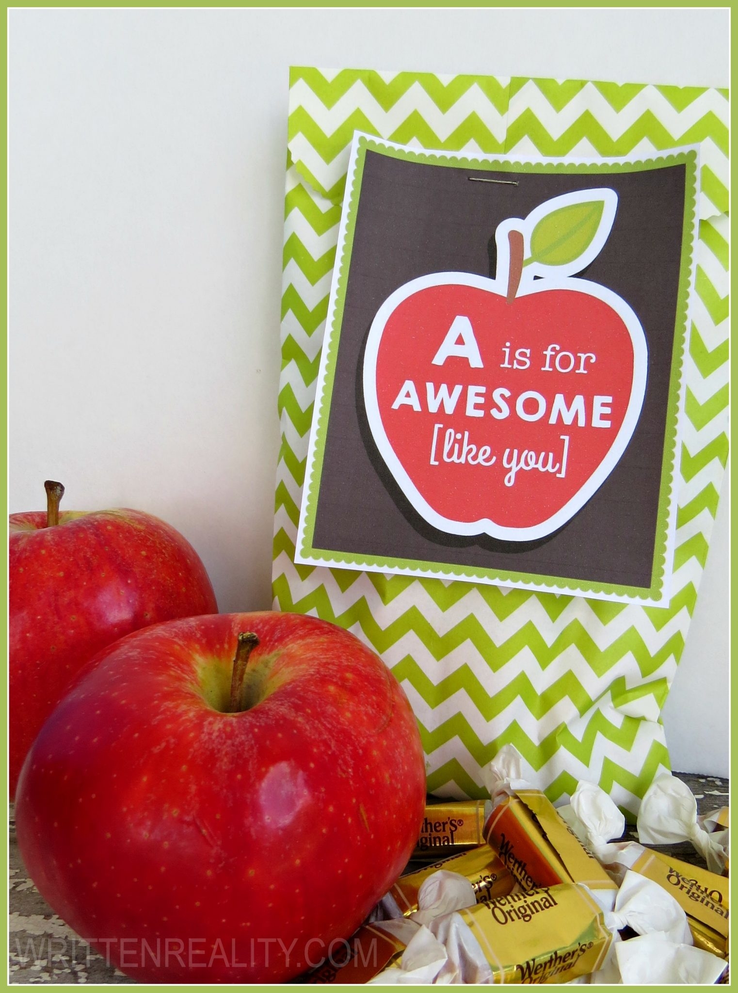 FREE Printable Apple Tag Written Reality FREE Printable Apple Tag Written Reality